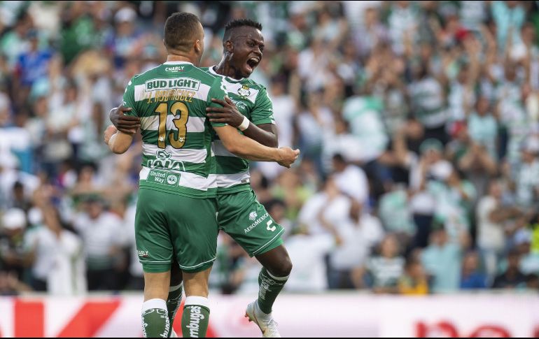 Por los guerreros de la Comarca Lagunera anotó el colombiano Deinner Quiñones, a los 86. MEXSPORT / J. Martínez