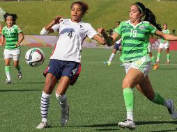 Renae Cuéllar (19) es una de las afectadas por el reglamento de la Liga Femenil pese a que es parte del seleccionado nacional. ARCHIVO / AFP