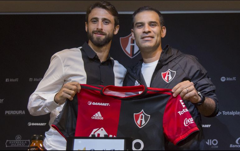 El defensor, quien llega a reforzar la zaga de los rojinegros, utilizará el número 