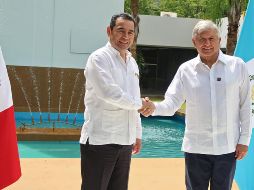 Jimmy Morales, presidente de Guatemala, y López Obrador también tocaron temas de seguridad y comercio. EFE/Prensa AMLO