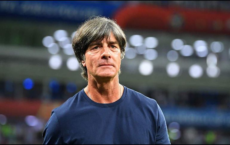 ''Desde que estoy con la Federación Alemana nunca hubo ninguna forma de racismo en el equipo nacional, los jugadores siempre se han identificado con nuestros valores'', aseguró Löw. TWITTER / @DFB_Team_EN