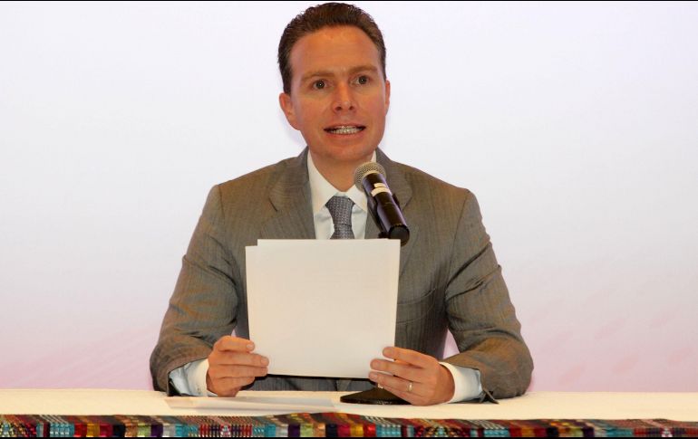 Velasco reiteró que solicitará licencia para concluir su mandato en Chiapas. SUN/ARCHIVO