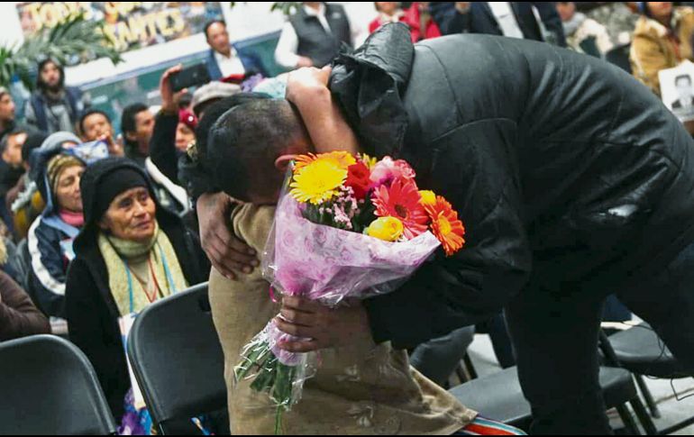 Migrante se reencuentra con su mamá. EL INFORMADOR/E. Barrera