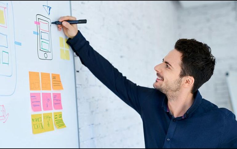 Las clases de una licenciatura ejecutiva se diseñan especialmente para personas que estudian y trabajan. ESPECIAL