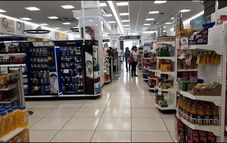 Atención en Plaza Patria vuelve a la normalidad tras inundación