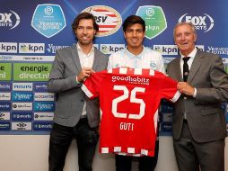 El ahora ex del Pachuca, portará el número ''25'' en su jersey y tendrá la posibilidad de jugar la Champions League. TWITTER / @psveindhoven