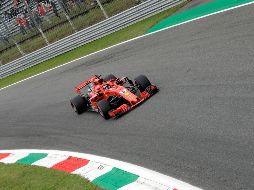 Vettel cubrió, en la mejor de sus 27 vueltas, en un minuto, 21 segundos y 105 milésimas. AP / L. Bruno