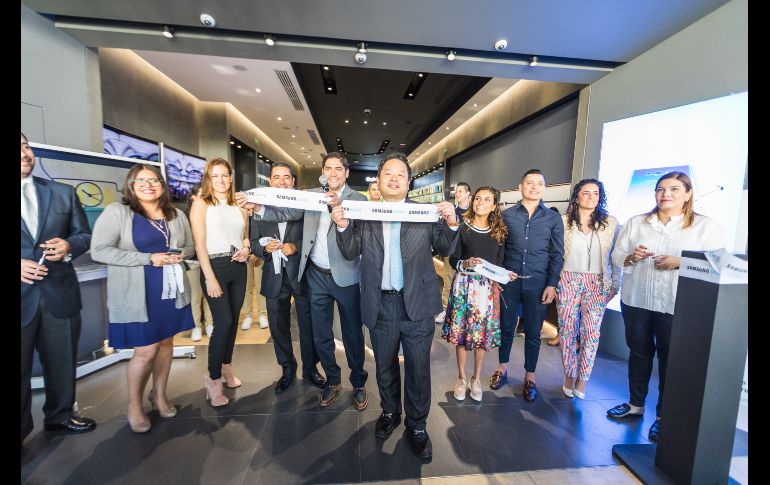 Para quienes quieren un ecosistema completo de equipos conectados, Samsung ofrece diversas opciones de wearables con funciones y capacidades para todo tipo de actividad. ESPECIAL/ Samsung