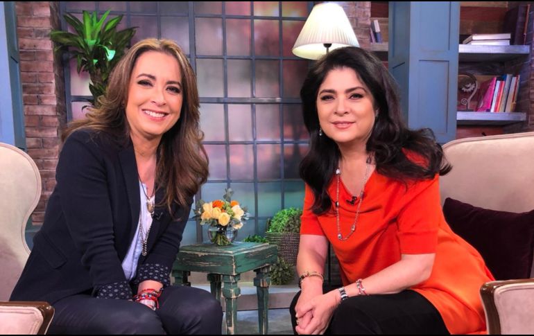 Victoria Ruffo participó en una entrevista para el programa “Intrusos”. TWITTER  / @AuroraValle