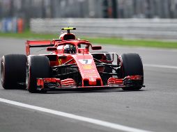 Kimi cubrió los cinco mil 793 metros de la mítica pista lombarda en un minuto, 19 segundos y 119 milésimas, con lo que rompió la marca impuesta en 2004 por el colombiano Juan Pablo Montoya. AFP / M. Medina