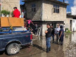 Ya se realizan trabajos para contener el desbordamiento, en coordinación con la Conagua y se atiende a las familias que resultaron afectadas por la inundación. NTX / ESPECIAL