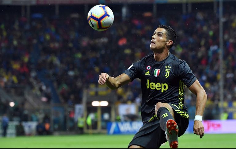 El exmadridista estuvo cerca del gol en en siete ocasiones durante el partido. AFP/A. Casolaro