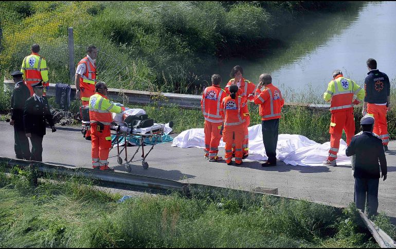 Confirman 11 muertos tras accidente de autobús en Ecuador