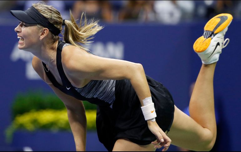 Sharapova apenas logró 11 golpes ganadores, incluidos los seis 'aces', pero cometió sólo 18 errores no forzados. AP/A. Hunger