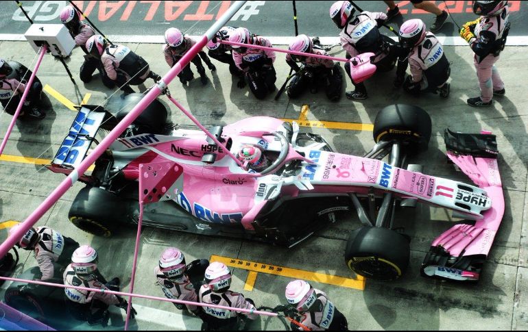 Pérez se sobrepuso a un contacto con Magnussen al inicio de la carrera. TWITTER/@ForceIndiaF1