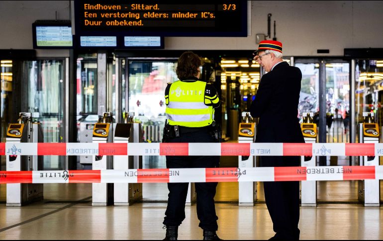 El ataque perpetrado en horas del mediodía causó pánico en la estación por donde transitan a diario un cuarto de millón de pasajeros y turistas. EFE / ARCHIVO