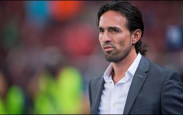 Los malos resultados fueron la razón que orilló a la directiva rojinegra a prescindir de los servicios de su timonel. MEXSPORT / ARCHIVO