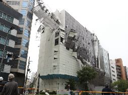 La región de Osaka ha sido la más afectada con numerosos edificios dañados, postes eléctricos rotos, árboles arrancados y tejados destrozados. EFE / Jiji Press