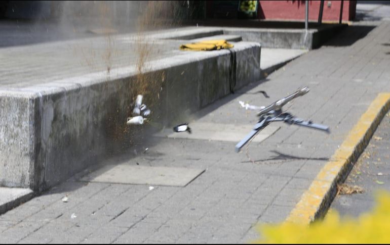 El personal de la SEDER fue evacuado de todo el edificio, tal y como se debe hacer cuando existe una amenaza de este tipo. ESPECIAL / SEDER
