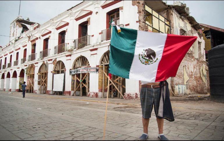 Vista general del palacio municipal de Juachitán, colapsado por el terremoto del 7 de septiembre de 2017. EFE/L. Villalobos
