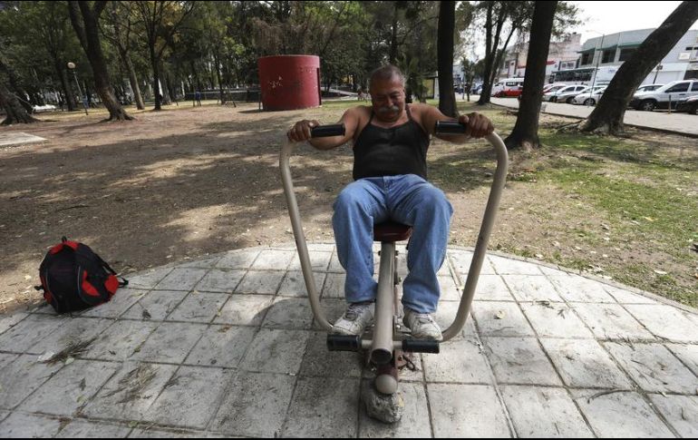 Recomiendan hacer ejercicio diariamente al menos 30 minutos continuos, porque esto beneficia la química cerebral y ayuda a generar una sensación de bienestar. EL INFORMADOR / ARCHIVO