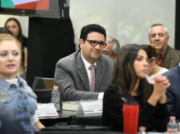 El abogado defensor de la demandante criticó que luego de prolongados alegatos, el juez resolvió la situación jurídica del priista en apenas unos minutos. TWITTER / @noecastanonr