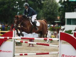 Rodrigo Gómez Vivanco hizo binomio con “Bon Ami”, ganando la prueba estelar dentro de las actividades de ayer de la Copa Hípica Nacional. EL INFORMADOR / F. Atilano