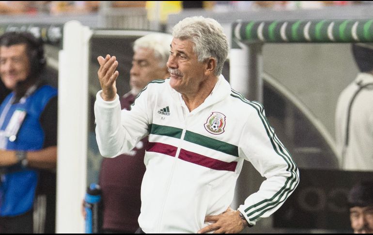 Jugadores como Guillermo Ochoa consideran que Ricardo Ferretti es buena opción para dirigir al Tri. MEXSPORT