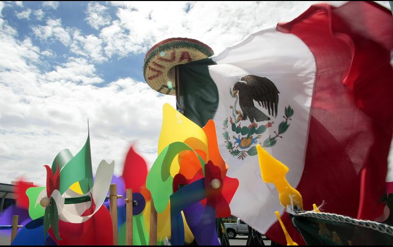 Empresarios piden al Gobierno mayor regulación en la importación de banderas y otros productos. EL INFORMADOR/Archivo