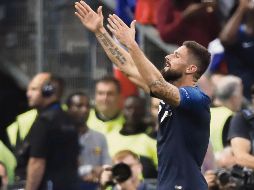 Tras irse en blanco en el Mundial, Olivier Giroud dio la victoria a Francia. EFE
