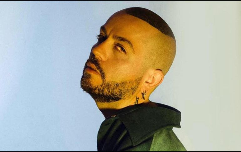 La canción producida por el diseñador de modas saldrá el 18 de septiembre, y el videoclip el 28 de septiembre. FACEBOOK / ItsMANCANDY