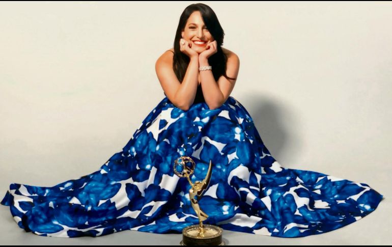 La conductora, feliz con el paso que ha marcado “Destinos”, dos veces ganador del Emmy en Estados Unidos. CORTESÍA
