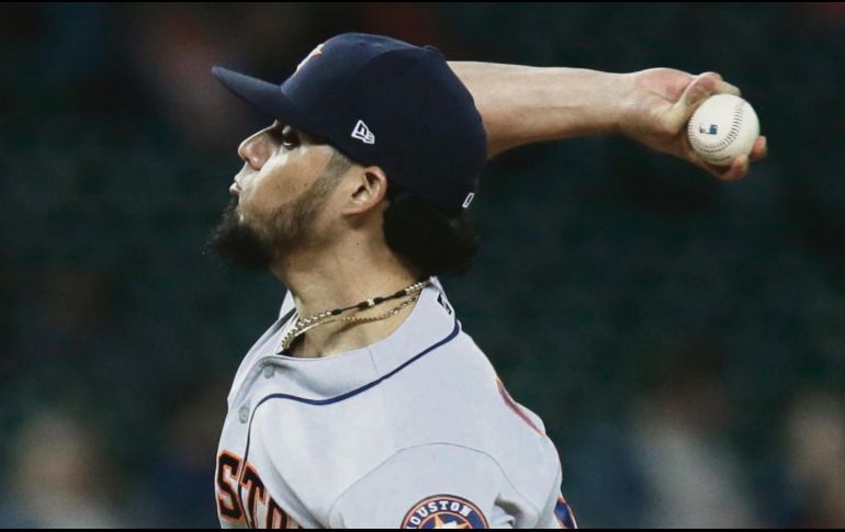 El mexicano tiene otra buena actuación y consigue su salvamento número 16 de la campaña, al colaborar para la victoria de los Astros de Houston ante los Tigres de Detroit. AFP /