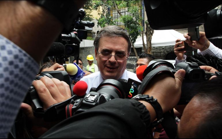 Ebrard dijo que se han enviado más de 100 invitaciones a jefes de Estado y representantes de organismos internacionales para la toma de posesión de López Obrador. NTX/A. Monroy
