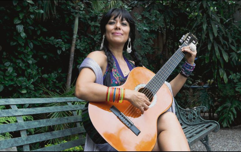 Lila Downs con la emoción a flor de piel. Notimex