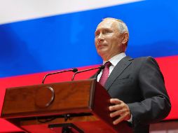 ''Sabemos quiénes son estas personas, las hemos encontrado... No hay nada especial o criminal al respecto, lo puedo asegurar'', afirmó Putin en la sesión plenaria del Foro Económico Oriental 2018 en Vladivostok. AFP / M. Klimentyev