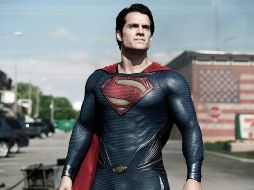 Henry Cavill participó en ''El hombre de Acero'', de 2013. Posteriormente en las entregas ''Batman vs Superman'' de 2016, y ''Liga de la Justicia'' en 2017. FACEBOOK / @ElHombreDeAceroLatinoamerica