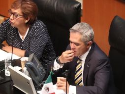 El acuerdo señala que en sesiones de más de cuatro horas, tendrán acceso a botanas, bebidas y bocadillos; el costo de dicha barra no podrá exceder los seis mil pesos. SUN /