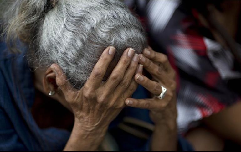 Los dolores de cabeza por migraña pueden durar hasta 72 horas y pueden llegar a ser causa de incapacidad. Son tres veces más frecuente en mujeres que en el hombre. AP / ARCHIVO