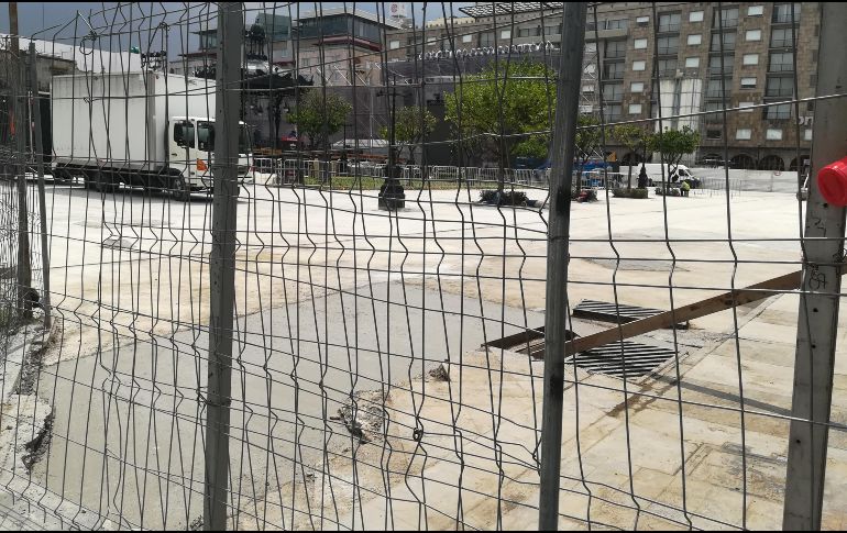 Hasta el momento se mantiene cerrado el ingreso a los transeúntes por los trabajos de adecuación. EL INFORMADOR