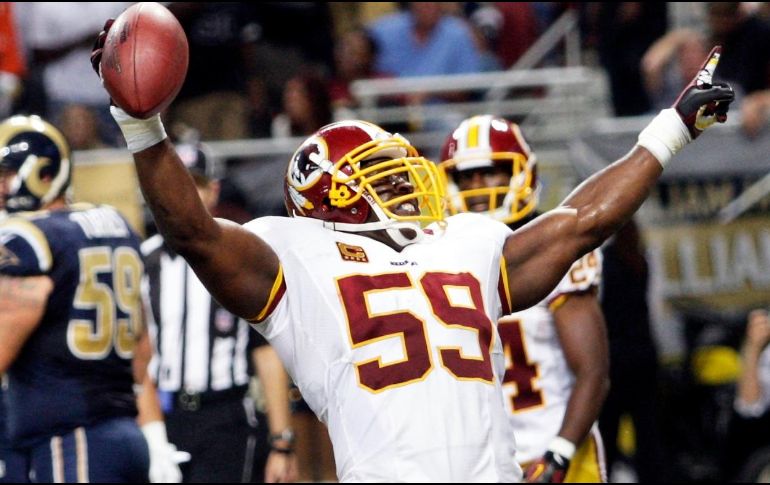 El jugador de los Pieles Rojas de Washington, London Fletcher (59), será candidato por primera vez. AP