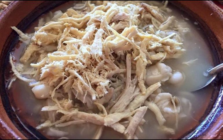 La variedad culinaria del país y comer en cantidades mayores a las acostumbradas pueden 