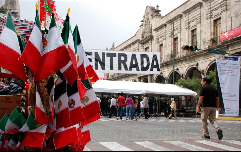 El personal trabaja en coordinación con las policías municipales y federales, quienes estarán desplegados en calles colindantes al primer cuadro de la ciudad. EL INFORMADOR / ARCHIVO