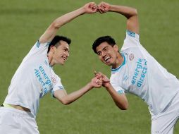 ''Guti' ingresó al 70' y a los tres minutos puso un pase al ''Chucky'' para que convirtiera su segundo gol de la jornada. TWITTER / @psveindhoven