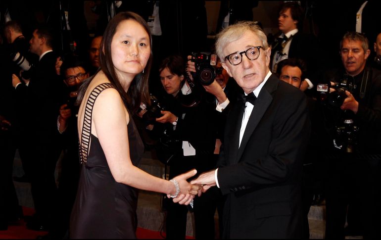 La relación entre Allen y Previn, ahora de 47 años de edad, comenzó cuando ella tenía 21 años, mientras que el cineasta todavía mantenía una relación sentimental con Farrow. AP / Matt Sayles