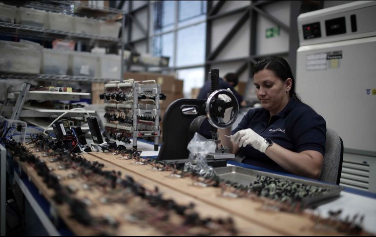 Resaltan que para los inversionistas la confianza es prioritaria para desarrollar proyectos y generar empleos. EFE / ARCHIVO