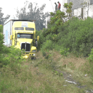 Gobierno de Jalisco promete sancionar a responsables del tráiler con cadáveres