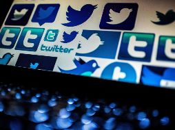 Los usuarios tendrán la opción de elegir si ve los mensajes por orden estrictamente cronológico, o a través del algoritmo que selecciona los ''mejores'' tuits. AFP / N. Asfouri