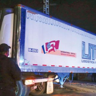 En ocho días, Fiscalía inhumará cuerpos no reclamados que resguardó en tráiler