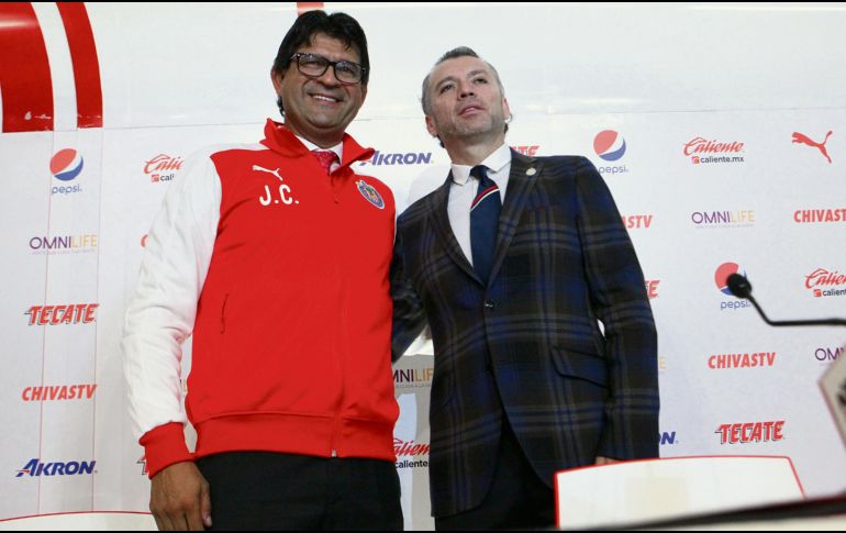 José Luis Higuera ha seguido de cerca la labor más allá de lo futbolístico que José Saturnino Cardozo ha hecho con el plantel del Guadalajara. MEXSPORT